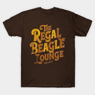 The regal Beagle Lounge Est. 1977 T-Shirt